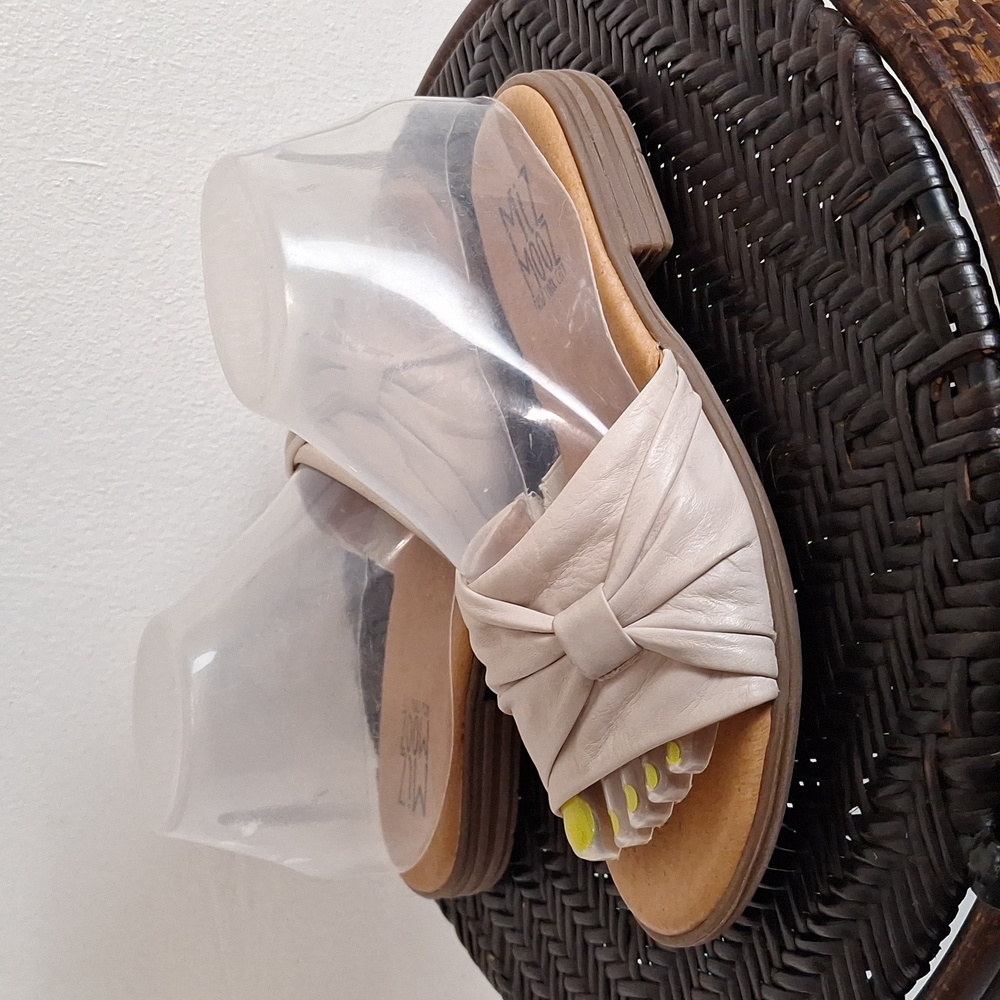 Miz Mooz Womens Leather Ruched Slide Sandals Daisey Cream Sz 37 US Sz 6.5-7